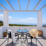 Sun View Villa *